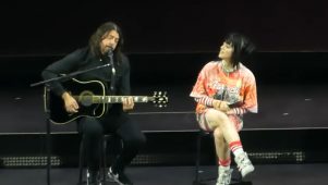 imagen de Dave Grohl y Billie Eilish a dúo en «My Hero» de Foo Fighters